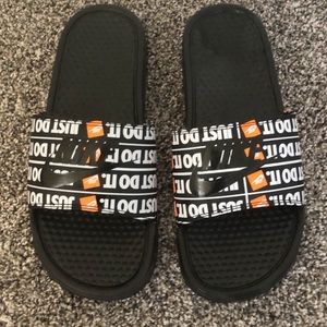 Nike benassi JDI slide
